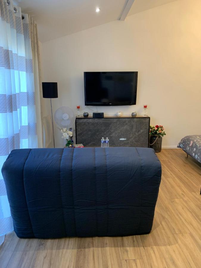 My Little Home Varennes-le-Grand المظهر الخارجي الصورة